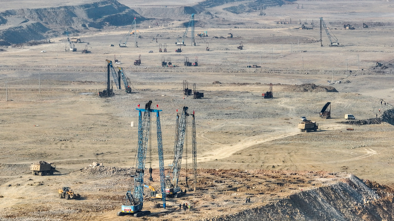 毕节磷煤化工一体化项目建设现场。陈曦摄